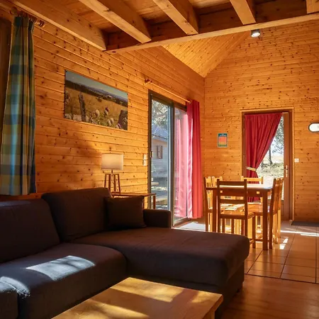 Les Bouviers Dağ evi