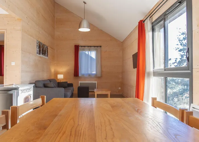 Les Bouviers Dağ evi